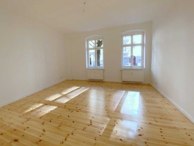 Top-sanierte Altbauwohnung in Bestlage – nur wenige Schritte zum Boxhagener Platz!