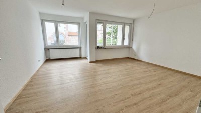 Nähe Wöhrder Wiese ! Erstbezug n. Renovierung 3-ZW, 88 m², 2 Balkone, Laminat, ABR, Hochparterre
