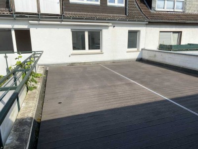 Attraktive 2-Zimmer-Terrassenwohnung mit Einbauküche in Sankt-Augustin