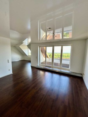 Dachgeschosswohnung in Neustadt-Hambach mit traumhaftem Fernblick im 4.OG