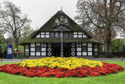 Schöne Landhaus-Villa nahe Domäne Dahlem! Umbau- und Erweiterungspotenzial!