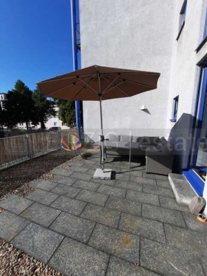 großer Balkon*Aufzug*möbliert*