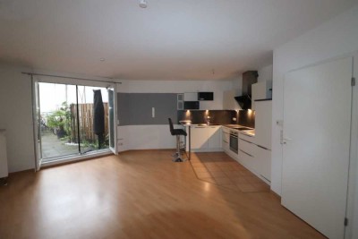 Charmante 2-Raum-Terrassenwohnung in unmittelbarer Rheinnähe