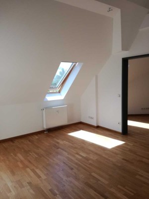 Barrierefreie 2-Zimmer-Wohnung im Grünen, Zehlendorf
