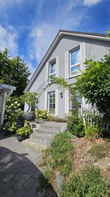 Hier beginnt, was andere ihr Leben lang suchen: ein Platz mit Seele - Designerhaus mit Weitblick