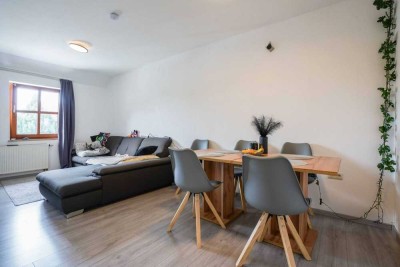 Kaptialanleger aufgepasst - Zentrale gut geschnittene 2-Zi. Wohnung