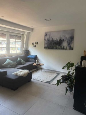 Schöne, helle Dachgeschosswohnung im Herzen von Rheinberg – modern & gut geschnitten