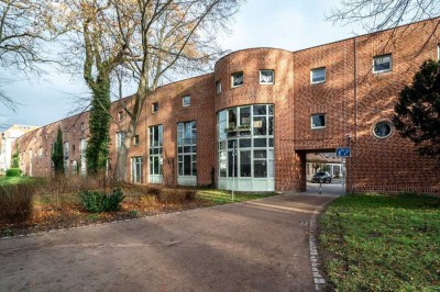 Renovierte und unvermietete 2 Raumwohnung am Wall in der Greifswalder Innenstadt