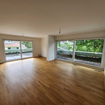 BIETERVERFAHREN: Lichdurchflutete + barrierefrie ETW mit gr. Dachterrasse
