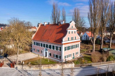 Geschichtsträchtiges Schloss in Donaumünster