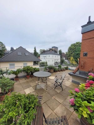 Villen-Maisonette mit Terrasse & Blick über City-Ost