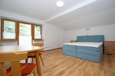 Kleine Dachgeschosswohnung in Kitzbühel ( 03525 )