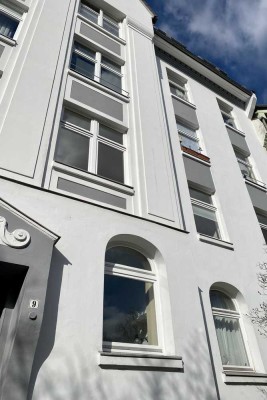 Linden-Süd, ruhige Grünlage, helle, gepflegte 3 Zimmer-Wohnung, große Wohnküche, Balkon