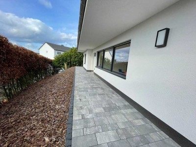Stilvoll wohnen im sanierten Zweifamilienhaus - moderne Wohnung am Weidenauer Giersberg