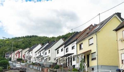 Einfamilien-Reihenmittelhaus mit Anbau