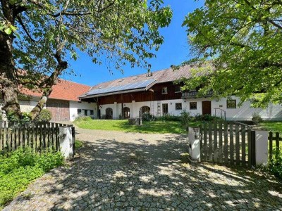 Ehemalige Hofstelle mit Nebengebäuden und Raum zur Entfaltung!