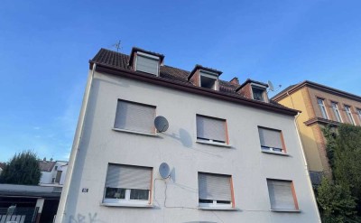 ***Mehrfamilienhaus  in S-Bahn und Mainnähe + Potenzial Aufstockung ***
