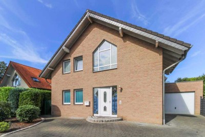 Frei stehendes Einfamilienhaus mit Garten und Garage in ruhiger Lage in Hückelhoven