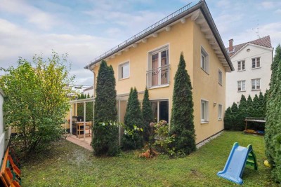 Familienidylle mit Kamin und Garten – charmantes Einfamilienhaus in Augsburg-Oberhausen