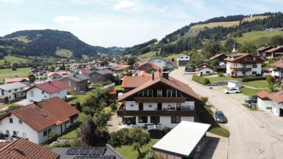 Modernisierte Erdgeschosswohnung mit großer Terrasse und Garten - Gefragte Lage mitten im Allgäu!