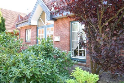 Einfamilienhaus mit Carport
Schönkirchen, in sonniger Sackgassenlage