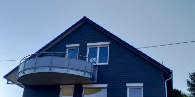 Neue 4-Zimmer-DG-Wohnung mit gehobener Innenausstattung mit EBK in Herrenberg
