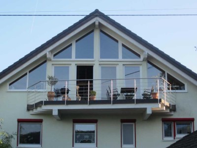 Traumhafte Studiowohnung mit Blick über das schöne Neckartal