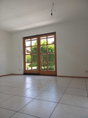 Erdgeschoßwohnung mit Garten