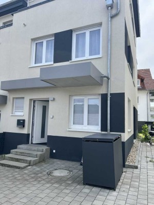 Neuwertiges 4-Zimmer Haus mit EBK in Mühlhausen