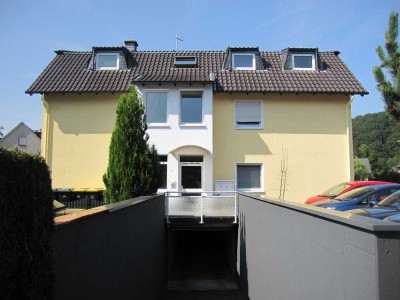 Helle 3-Zimmer-Wohnung mit Balkon in Lohmar Neuhonrath