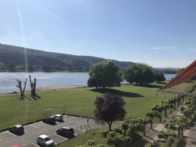 Kleine Appartementwohnung mit Balkon an der Rheinpromenade