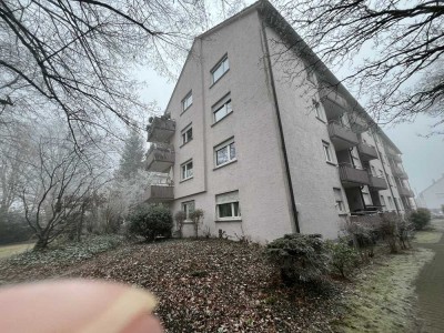 Gut geschnittene Wohnung mit 2 Balkonen