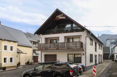 Großzügiges Familienidyll mit Balkon und Stellplatz oder vielfältig nutzbares Feriendomizil