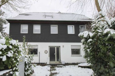 4 Zi.-Wohnung im 2 Familien Haus mit Garten und Garage in Salzgitter Thiede