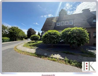 Tolles Raumangebot! TOP Lage in Neuss-Norf! Modernisierungsbedürftig! Erbpacht!