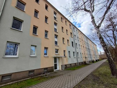 Es ist Zeit für einen Tapetenwechsel - 2. OG rechts