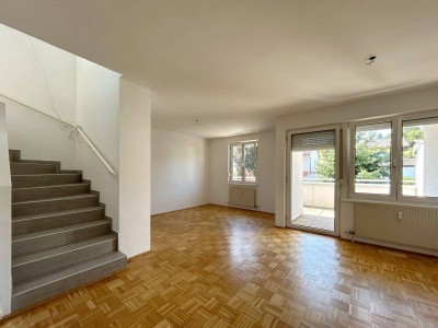 TOLLE 3 ZIMMERWOHNUNG ÜBER 2 ETAGEN MIT BALKON UND KÜCHE