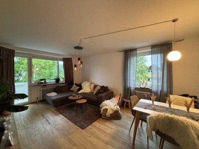 Moderne 2-Zimmer-Wohnung mit Balkon, Stellplatz und Einbauküche - nach Vereinbarung frei