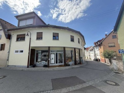 RICH - Zwei-Zimmer-Wohnung mit großer Terrasse zur Eigennutzung oder als Kapitalanlage - provisio...