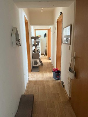 Freundliche 3-Zimmer-Wohnung mit Einbauküche in Schmölln