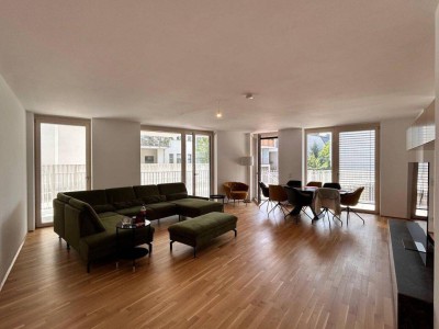 SPEZIALANGEBOT: Möblierte 4-Zimmer-Wohnung mit Balkon im „Kennedy Garden“ – Nähe Schönbrunn