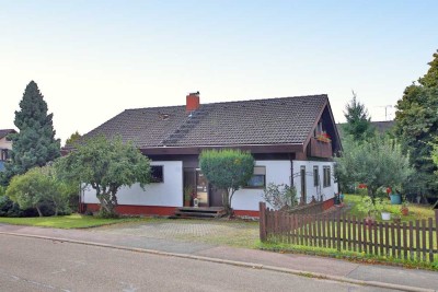 Freistehendes Einfamilienhaus – in idyllischer Lage von Spielberg/Altensteig