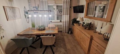 Gewerbeimmobilie mit Wohnhaus und großem Grundstück