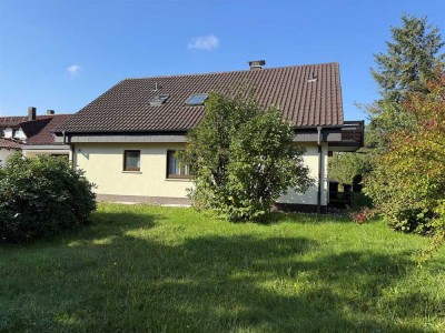 Gepflegtes 2-Familienwohnhaus mit großem Grundstück in ruhiger Lage von Welzheim