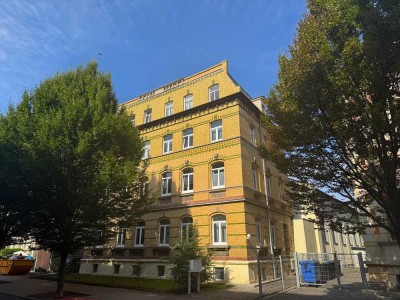 Stilvoller Erstbezug: 3-Zimmer-Wohnung mit Einbauküche, Stellplatz und Wohlfühlambiente