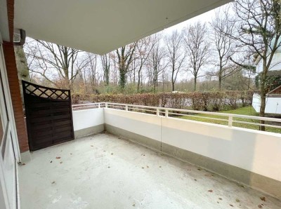 Großzügige, hochwertig renovierte 2-Zimmer-Wohnung im schönen Wellingsbüttel