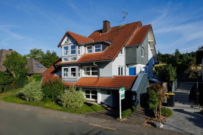 Zweifamilienvilla in Feldrandlage - Ideal für Familien oder Generationenwohnen