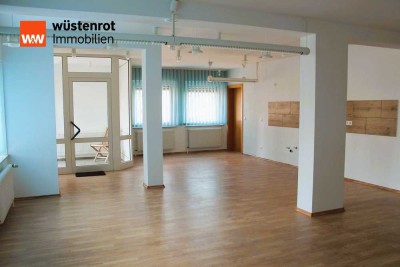Zweifamilienhaus zur Eigennutzung oder Vermietung im Ortskern von Heinstetten
