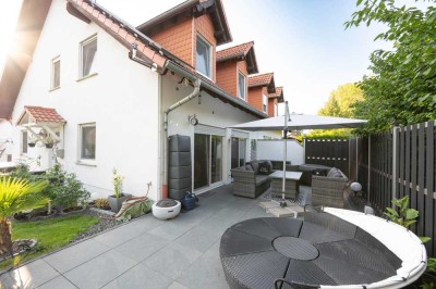 8-Zimmer-Familiendomizil mit Einliegerwohnung - Setzen Sie sich ins gemachte Nest...