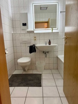 Sonnige 2-Zimmer Wohnung mit Balkon in Remagen